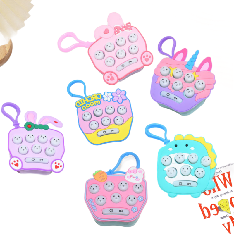 BPA Free Portable Handheld Game Console Keychain - Customizable Children's Toy Supplier