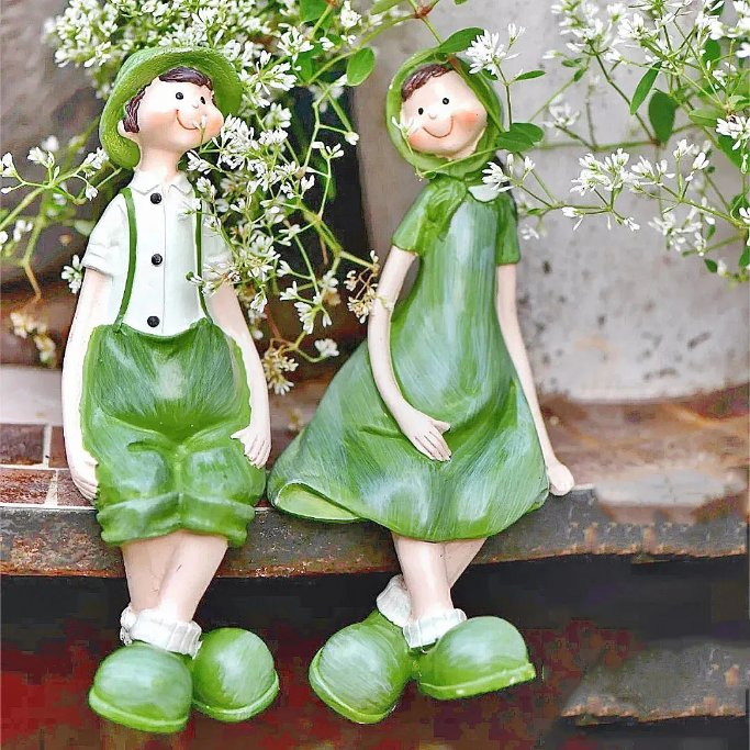 Wholesale Handmade Resin Crafts Manufacturer for Wall and Garden Decor