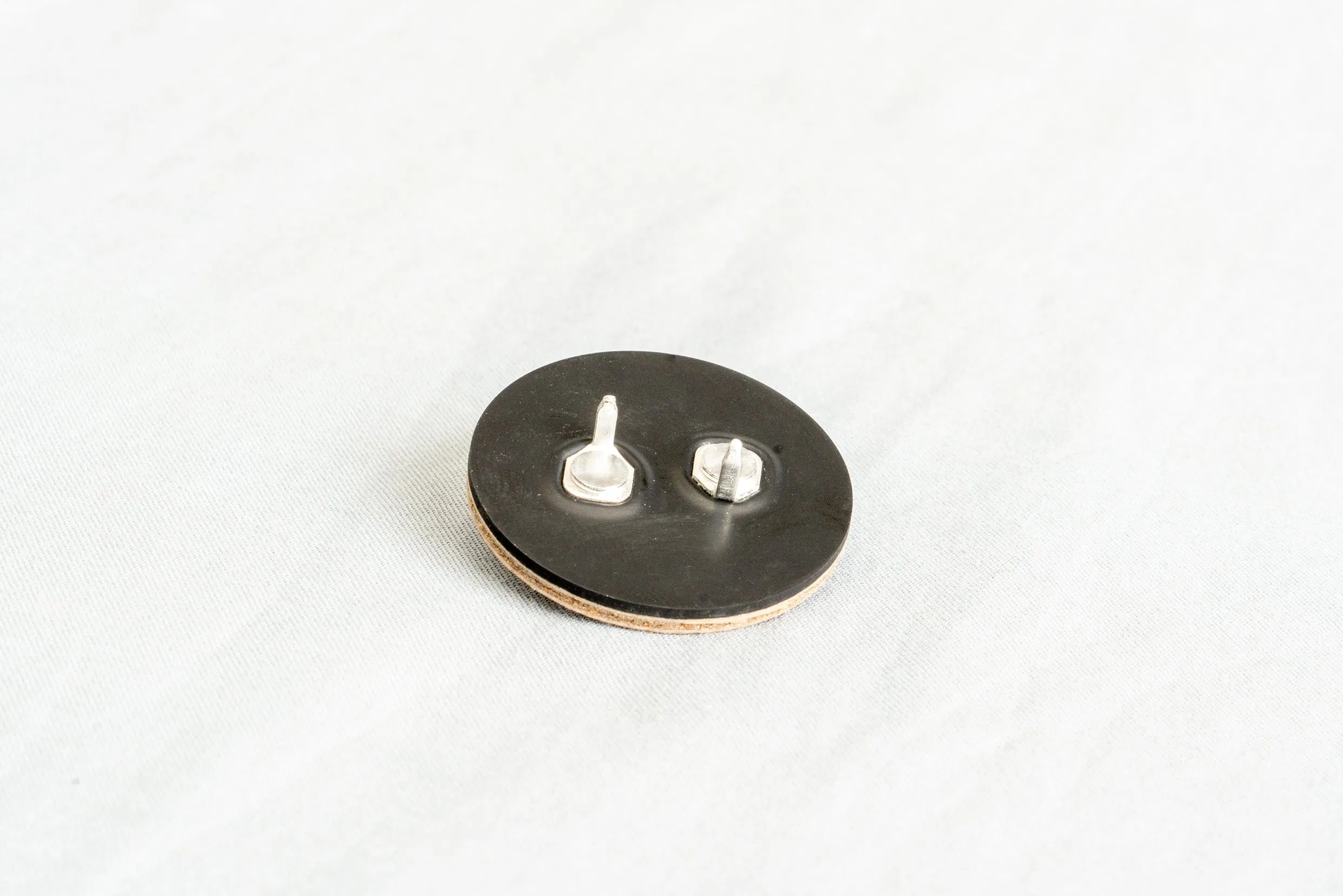 Durable Round Electrolyte Capacitor Cover Plate with Threaded Connection for Industrial Use