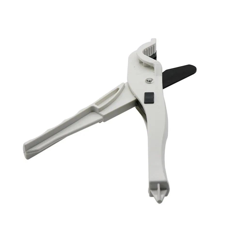 Factory Supply PPR Fast Scissors - White Handle Pipe Cutting Tool for Adult Construction Workers
