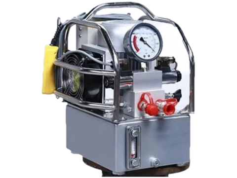 Compact Automatic Three-Stage Flow Hydraulic Pump for Torque Wrench Systems