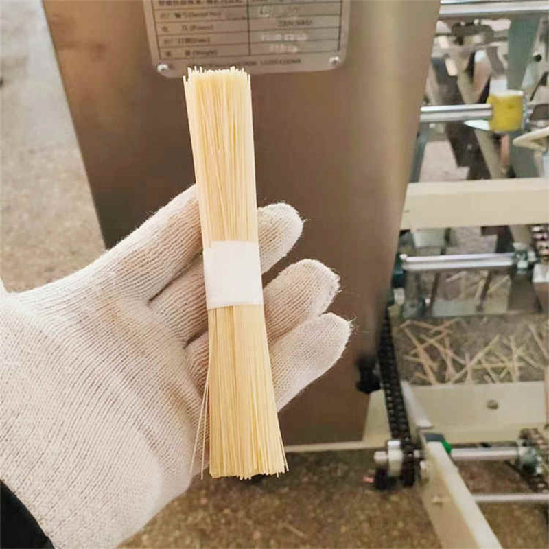 Factory Supply Horizontal Track Strapping Machine for Noodles with 2 Years Warranty