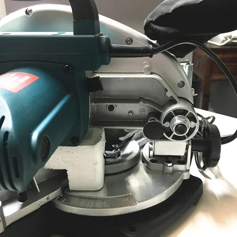 Professional 1400W Electric Sliding Single Bevel Miter Saw for Wood & Metal Cutting