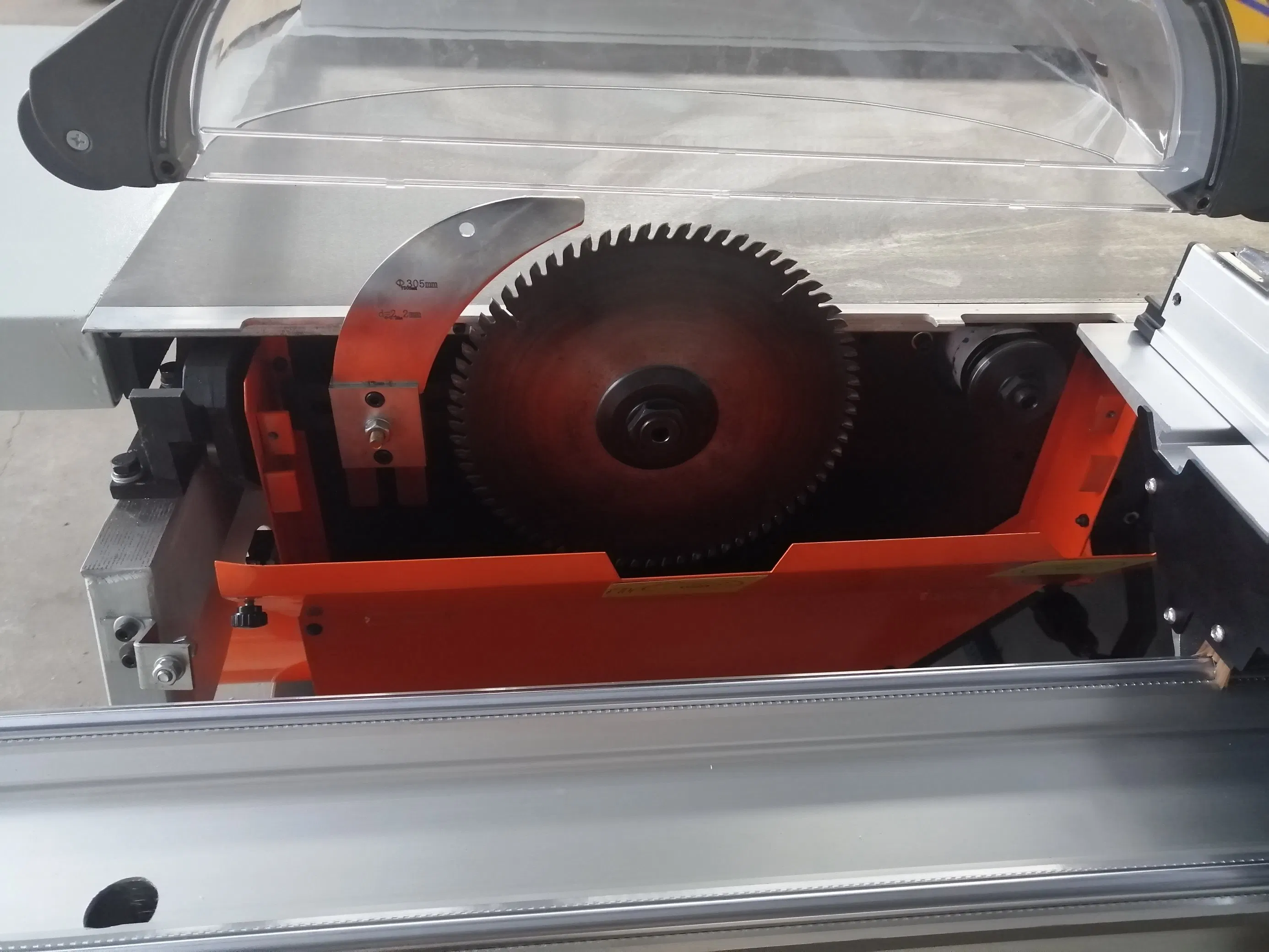 Factory Direct Supply Automatic Vertical Sliding Table Saw for Plywood Cutting - 4000/5000RPM