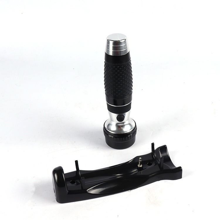 Wholesale Aluminum Alloy Shell Battery Torch Flashlight with Clip Design for Camping