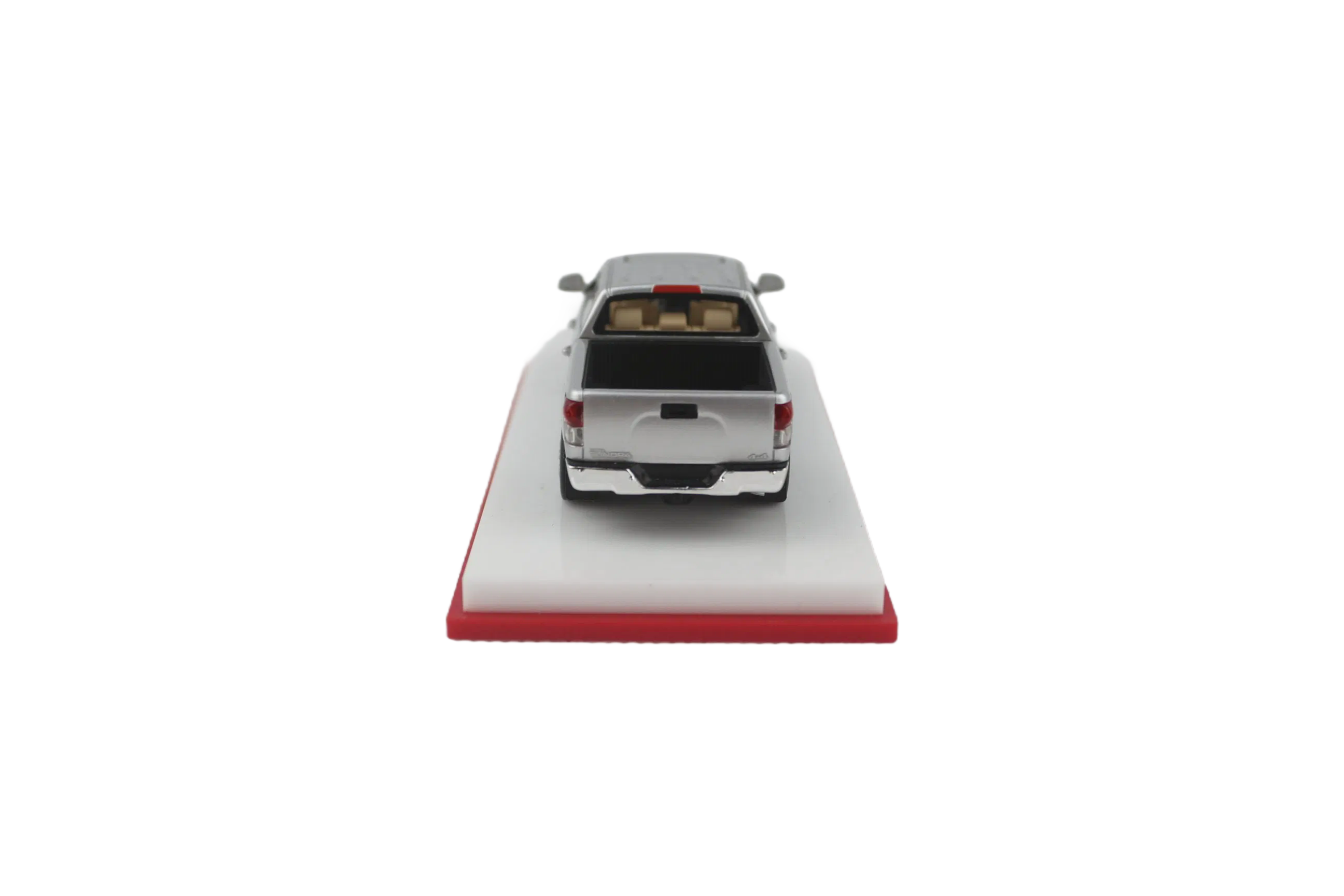 1:64 Resin Car Model Pickup Truck Scale Miniature Collectible for Home Decoration
