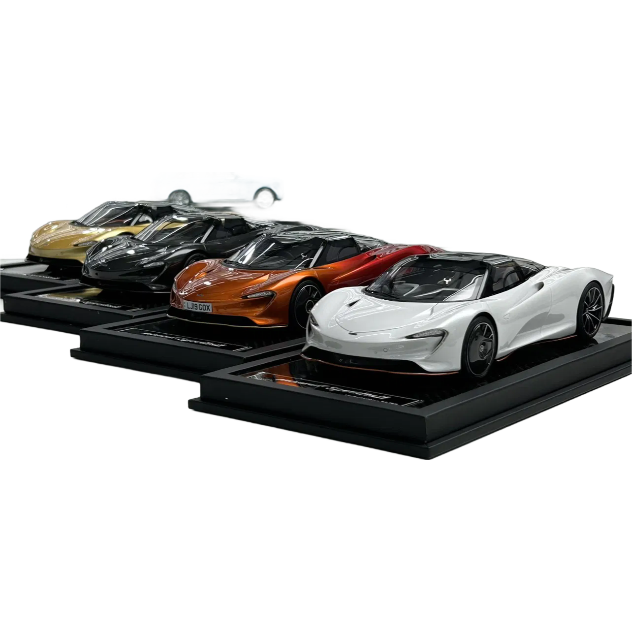 1/18 McLaren Speedtail Resin Car Model - Premium Collectible Handmade Replica