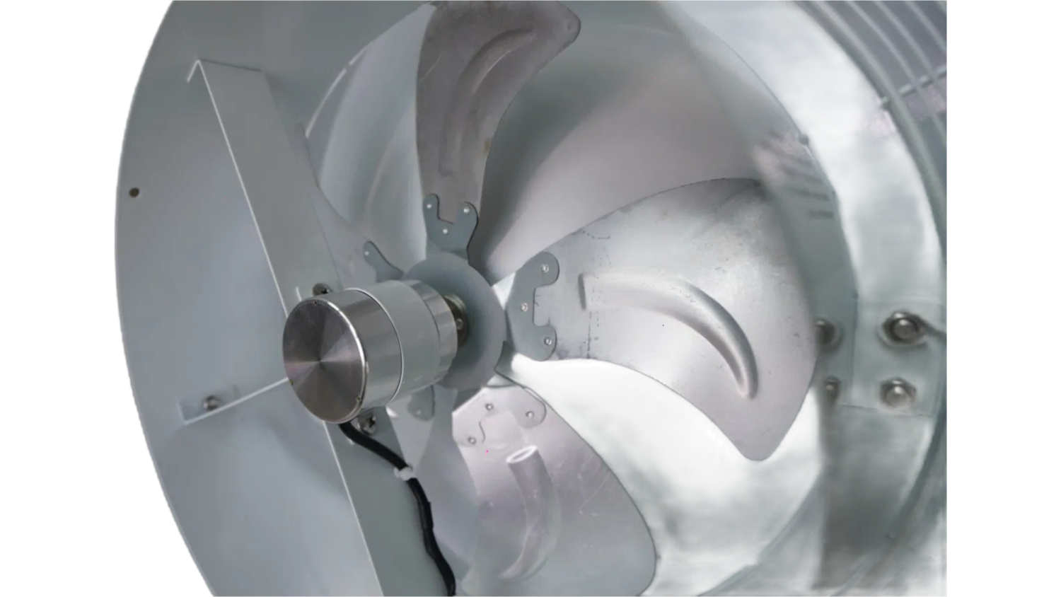 Customizable Solar Roof Ventilator Fan with Automatic Control for Energy Saving Buildings