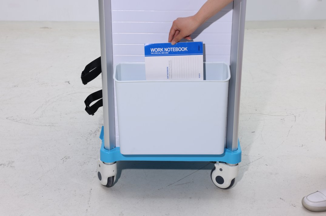 Professional Manufacturer of Durable Medical Equipment Trolleys with Silent Brake Casters