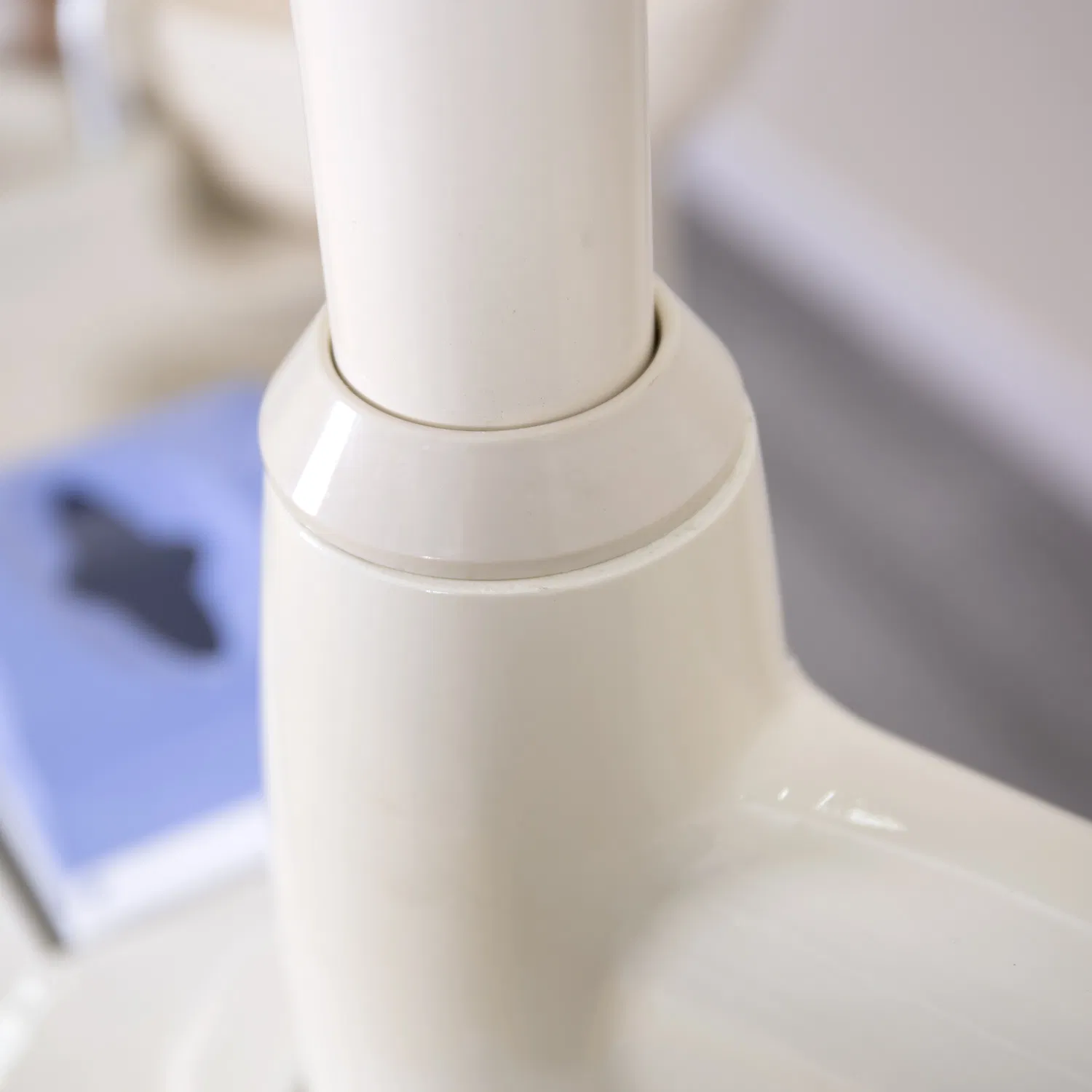 KJ-916 Professional Dental Chair with LED Light - High Quality Dental Equipment for Oral Clinics