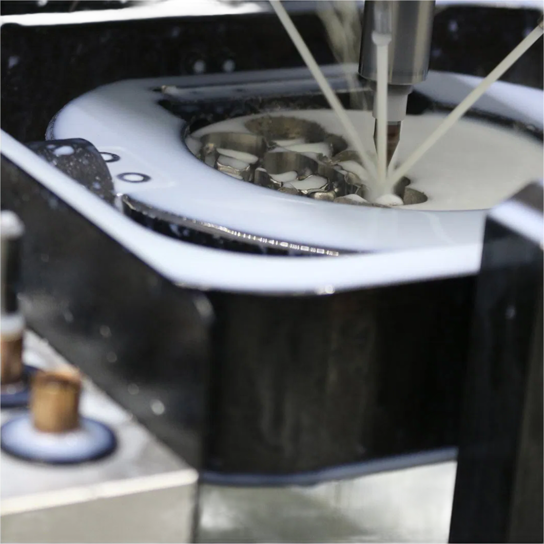 Wet Dry Dental Milling Machine 3000-60000 RPM with 16 Tool Automatic Changer for Dental Lab
