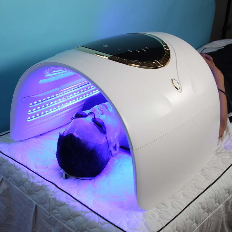 Professional 4-Color LED Light Therapy Lamp with 630nm 660nm 810nm 830nm Wavelengths for Skin Rejuvenation