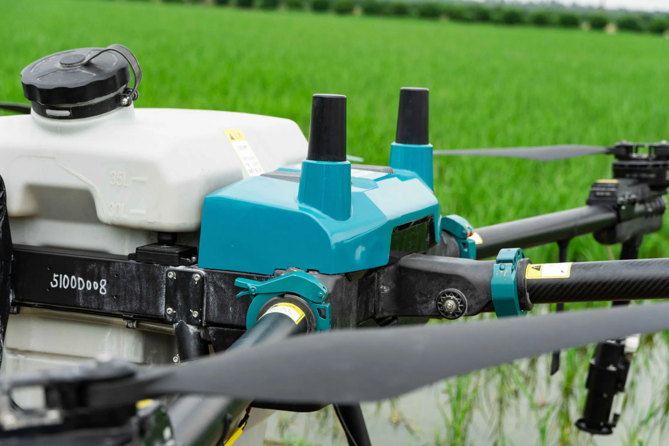 12m Spray Range Agro Drone Fumigator Distributor Supply – OEM Available, 50 Unit MOQ