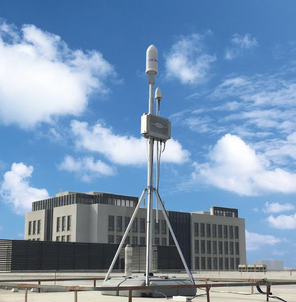 Military & Law Enforcement 18+ Years Factory 20-2700MHz Anti Drone Jammer – CE Certified, 5000-8000m Jamming Range, OEM Supported